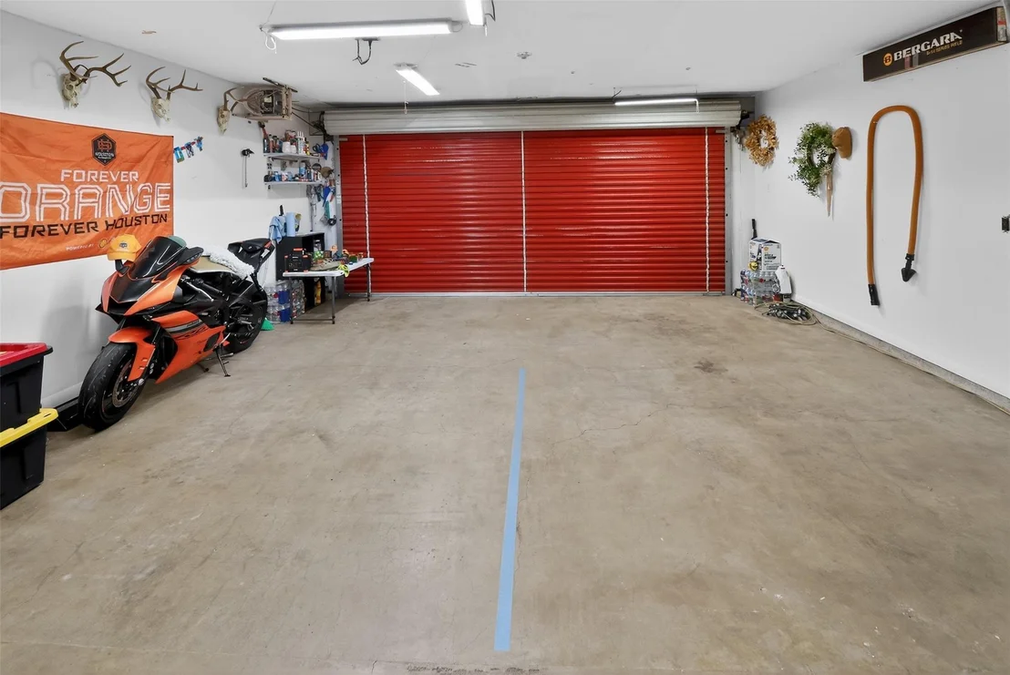 Photo of 8935 Glen Shadow Drive