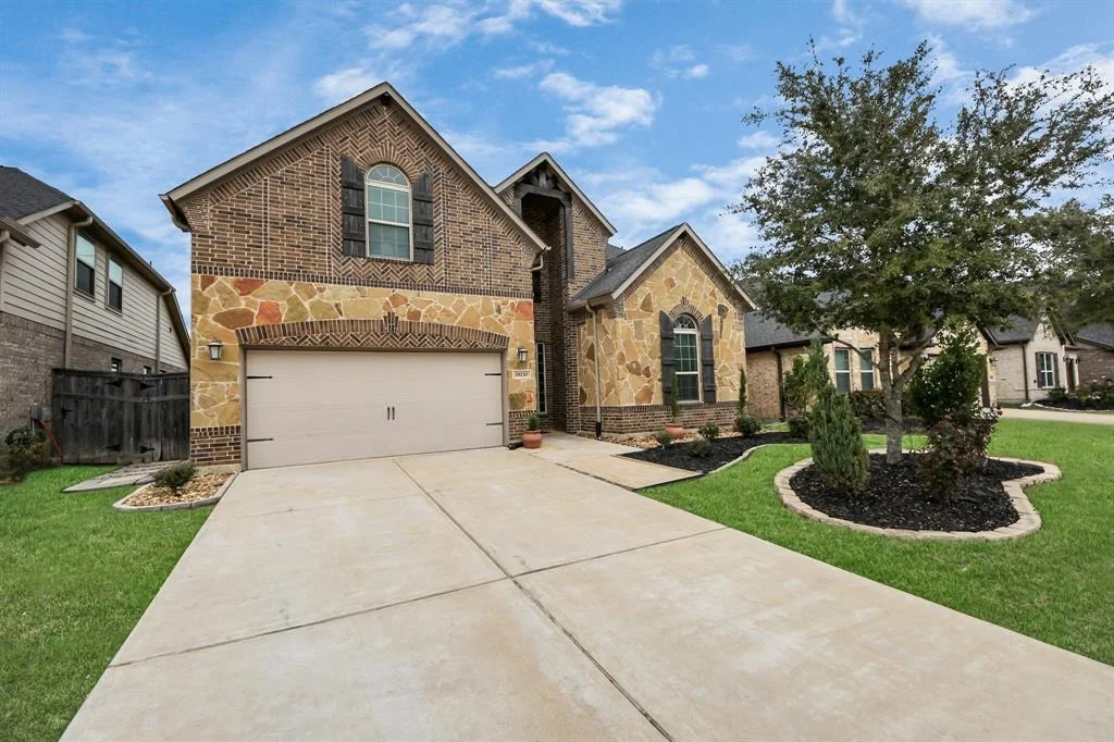 Photo of 28230 Calm Brook Lane