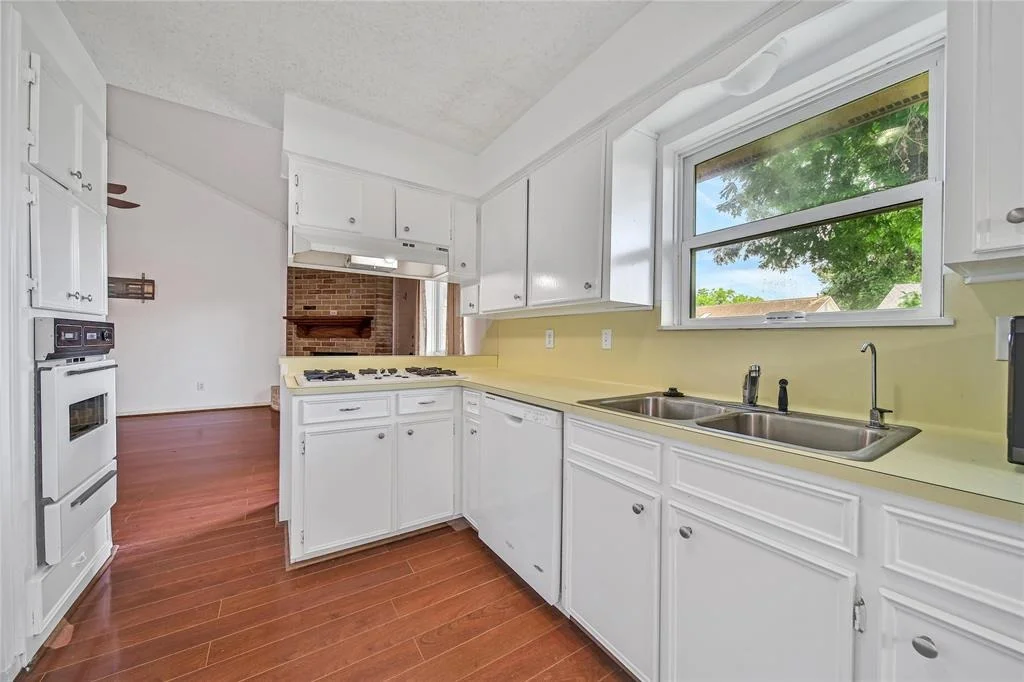Photo of 6531 Rolling Mill Drive