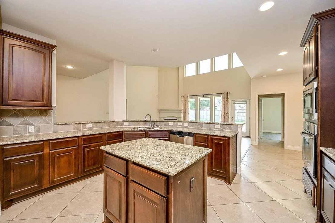 Photo of 28651 Pleasant Forest Drive