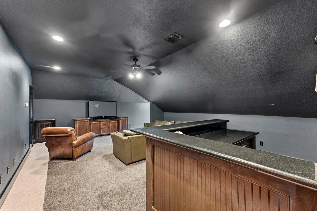 Photo of 263 Pinerock Lane