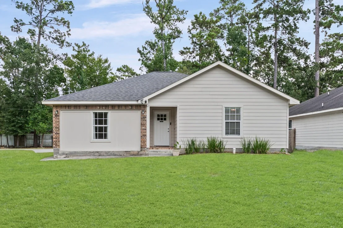 Photo of 10920 Fairview Drive