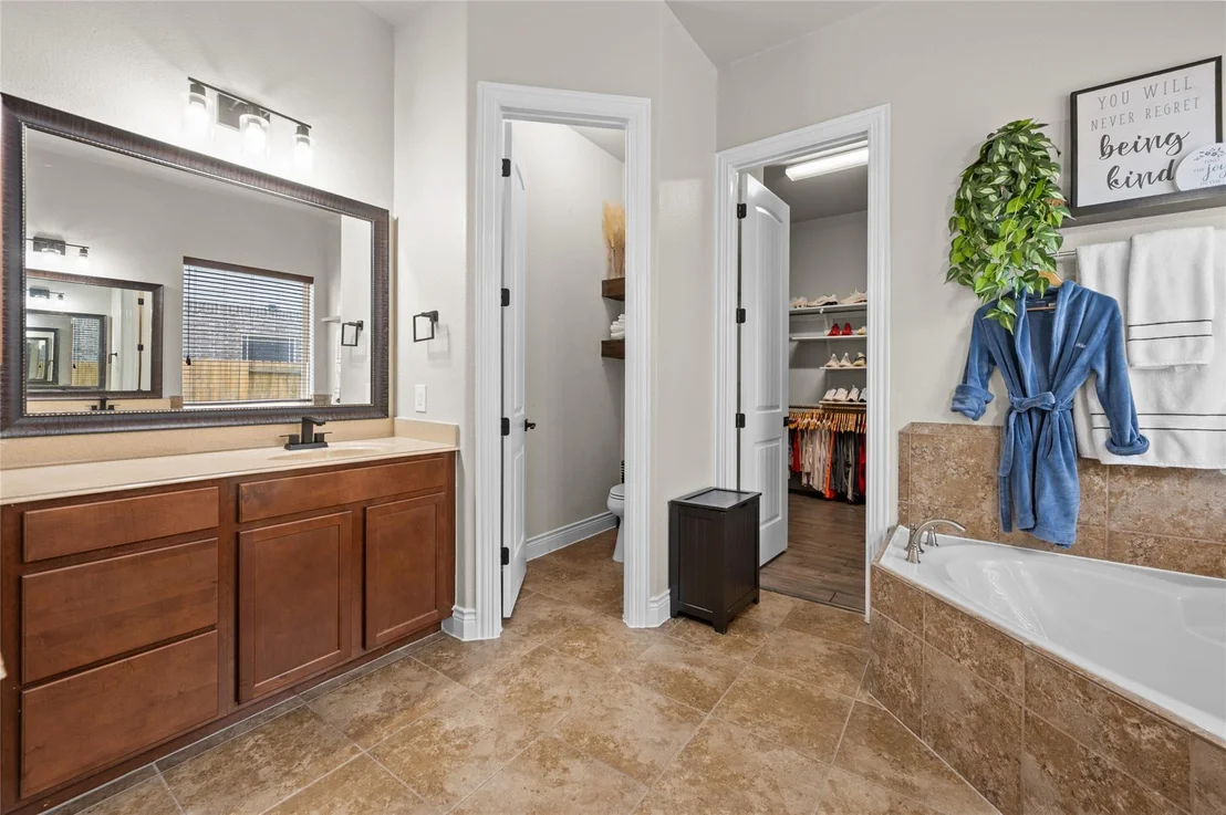 Photo of 12411 Emerald Lane