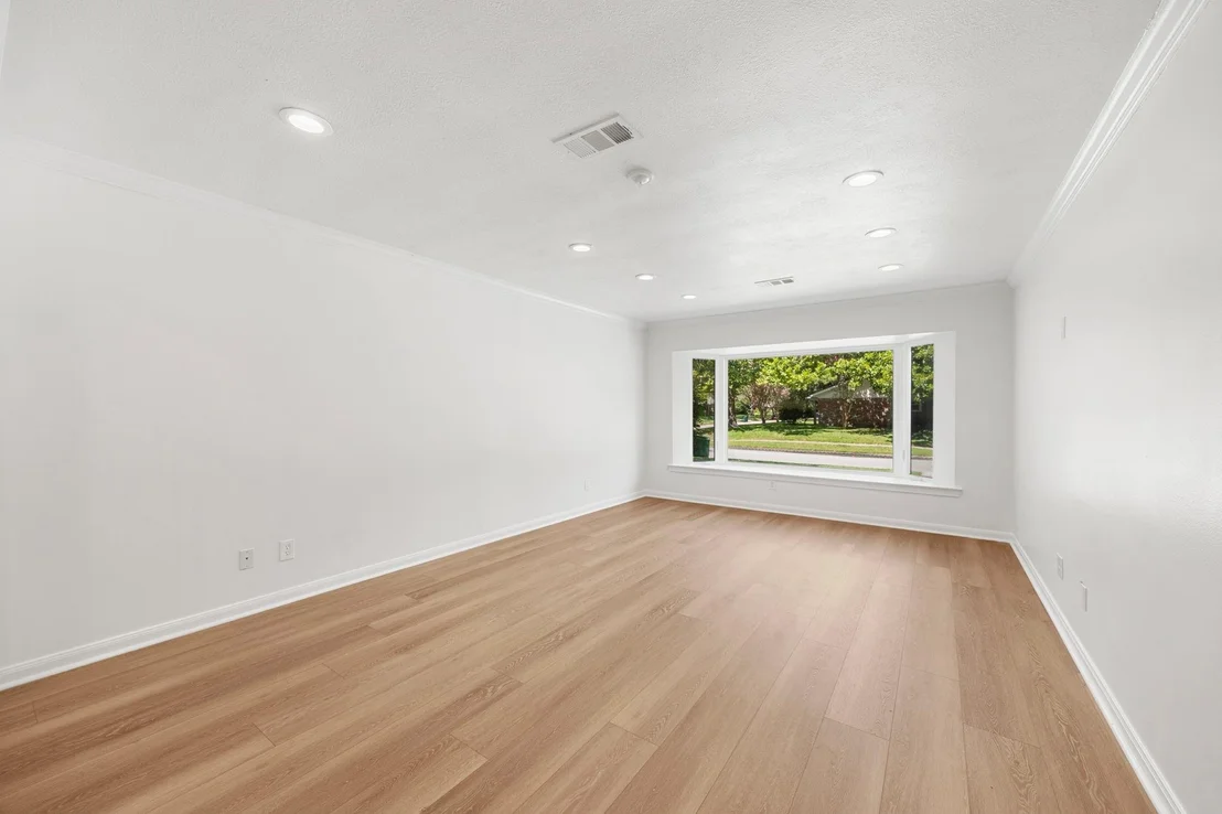 Photo of 9111 Timberside Drive