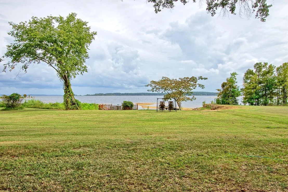 Photo of 520 Mccoury Loop