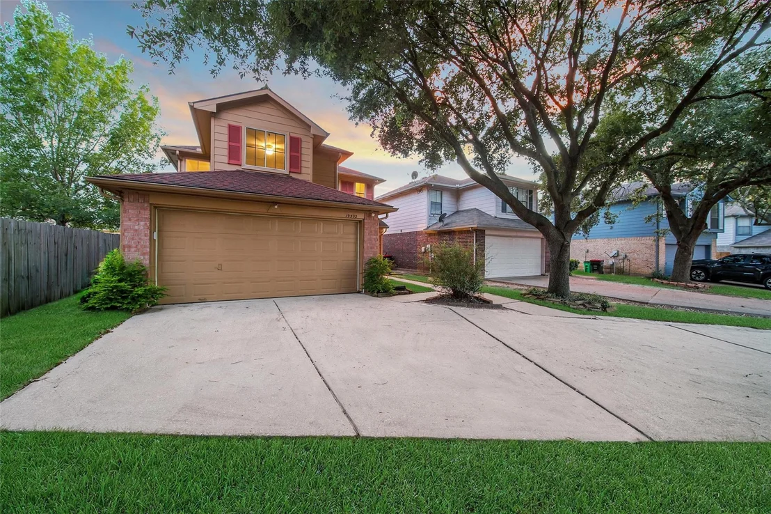Photo of 19502 Sandy Stream Court