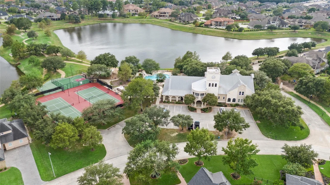 Photo of 15206 Hilltop View Drive