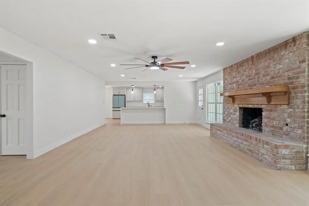 Photo of 8215 Twining Oaks Lane