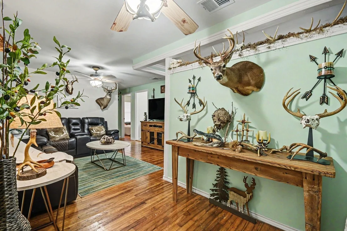 Photo of 536 Montgomery Street