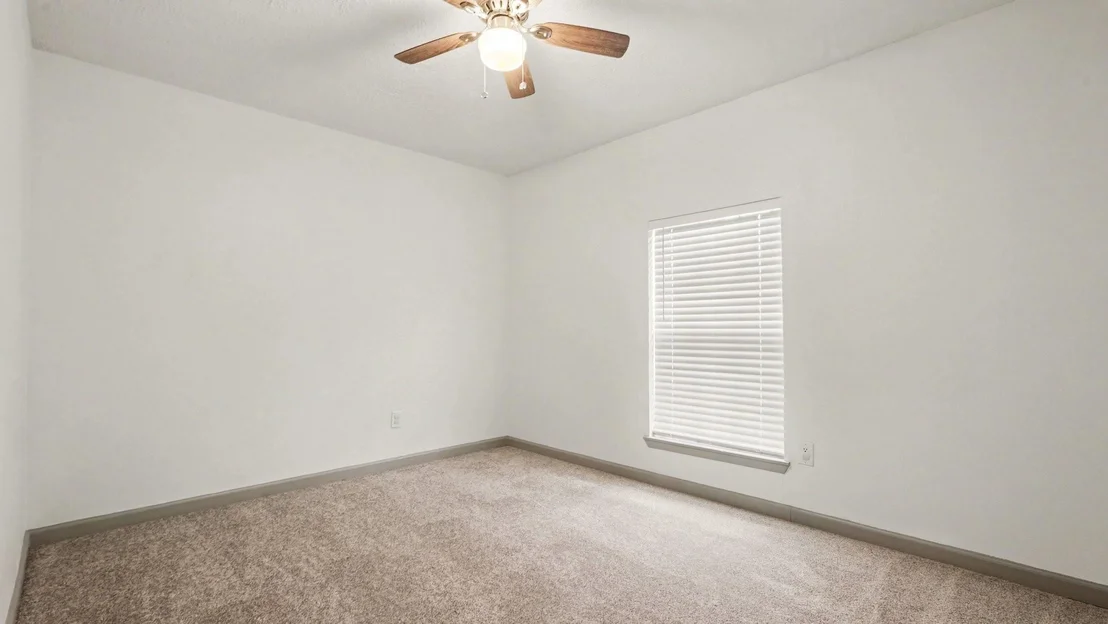 Photo of 23226 Low Ridge Road
