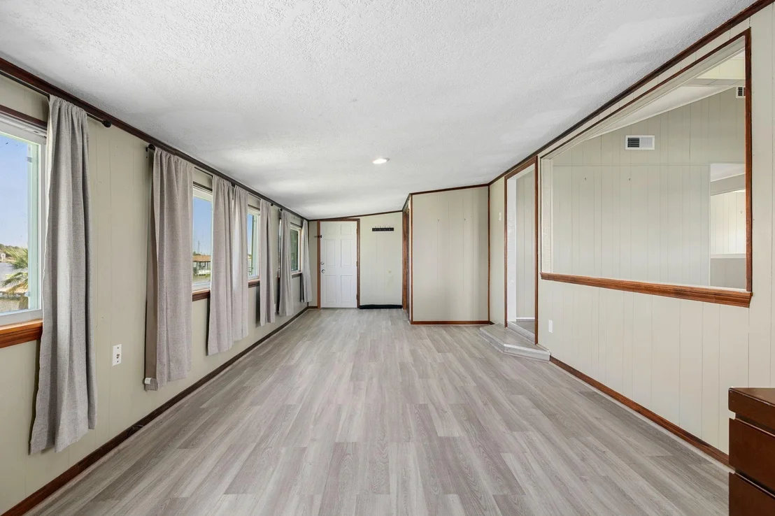 Photo of 8805 Harbour Drive