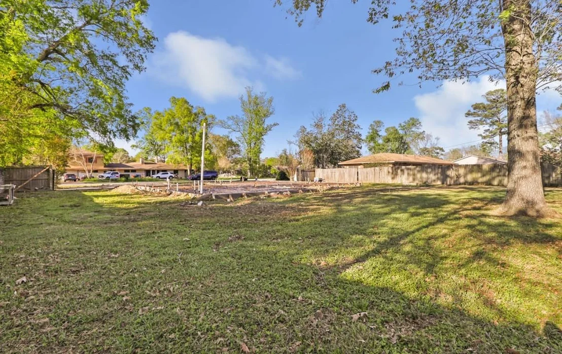 Photo of 718 Fall Creek Drive