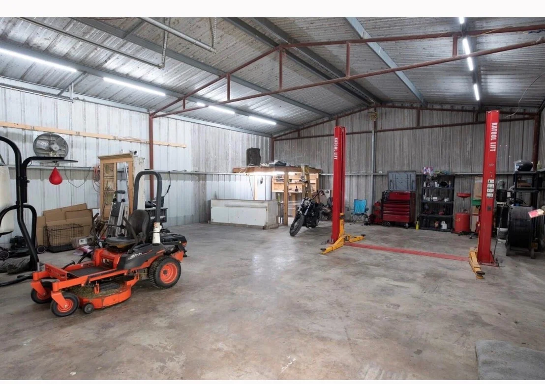Photo of 1737 County Road 425