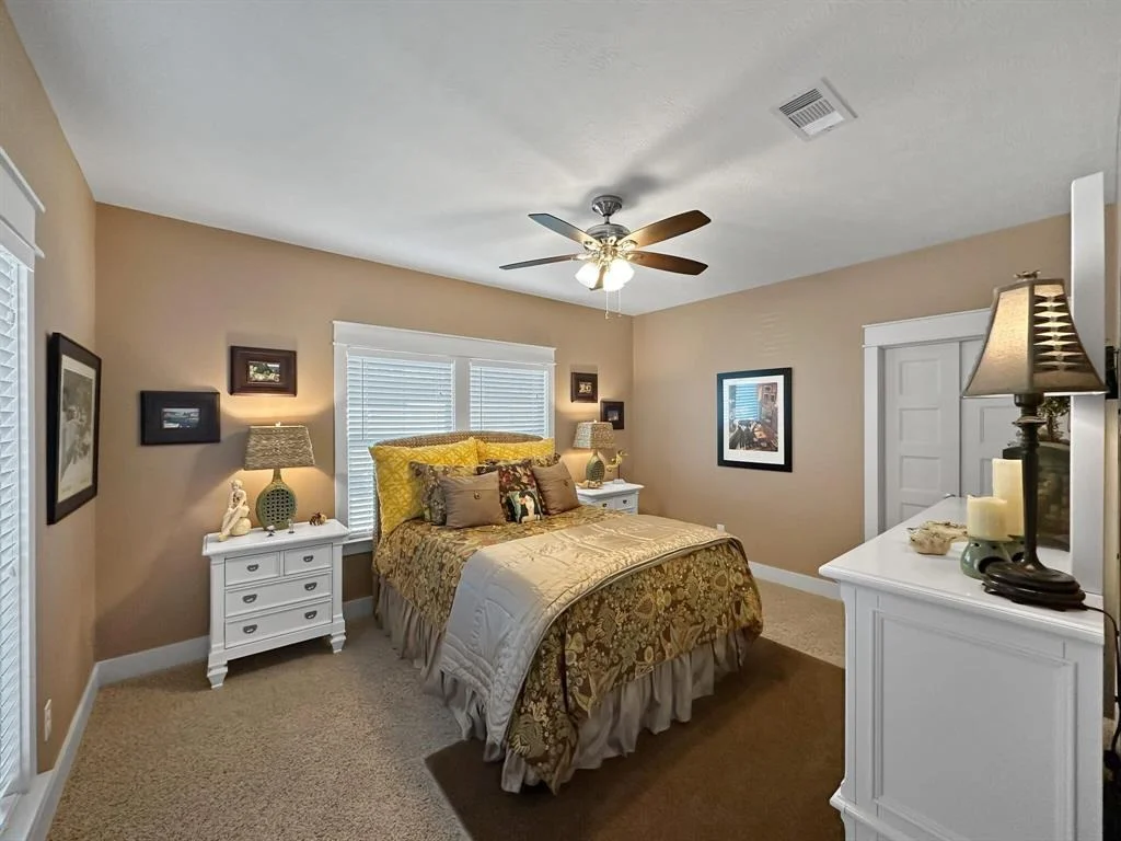 Photo of 883 Townsend Drive