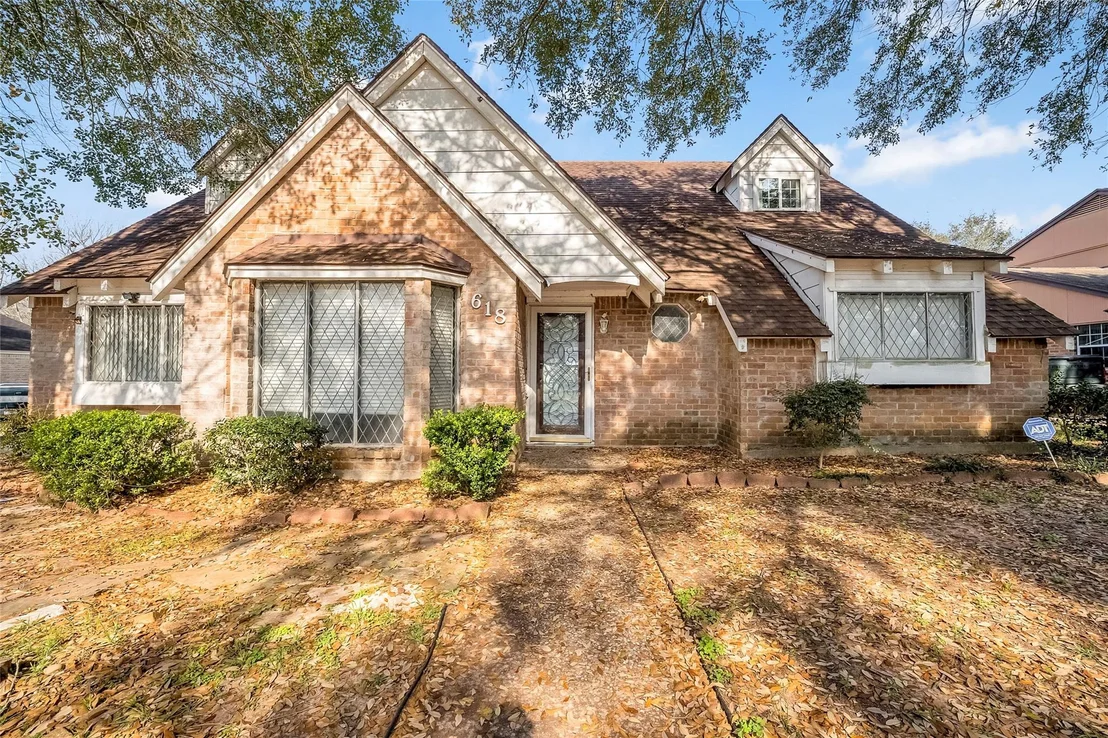 Photo of 618 Cypresswood Drive