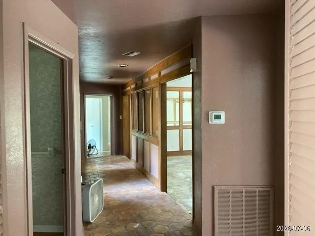 Photo of 6907 King Arthur Court