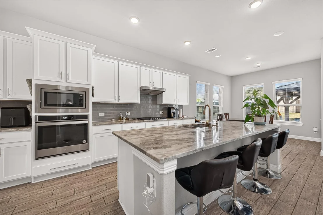 Photo of 8511 Flagman Trail