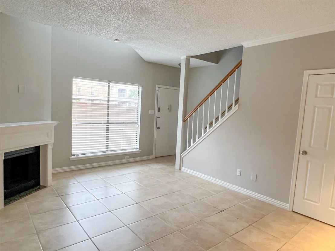 Photo of Unit 21 at 2125 Augusta Drive