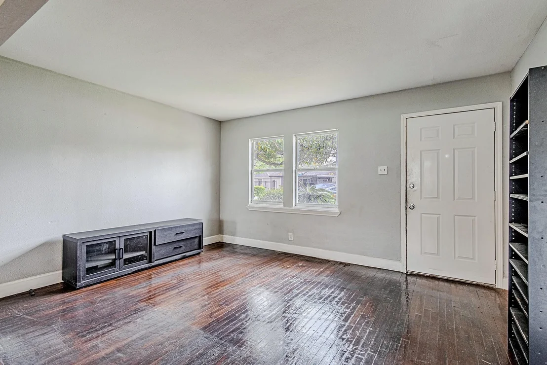 Photo of 7601 Delavan Drive