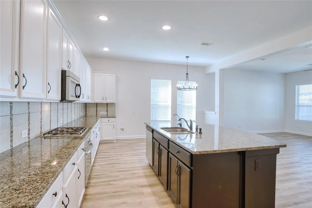 Photo of 19530 Mills Glen Drive
