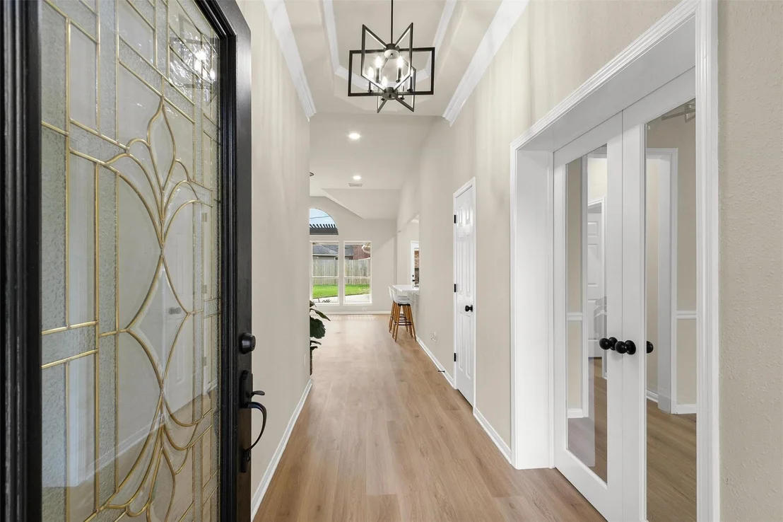 Photo of 19111 Emory Trail