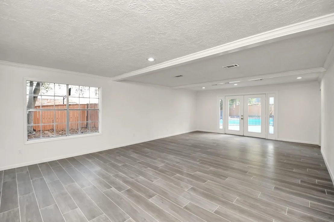 Photo of 3919 Fernglade Drive
