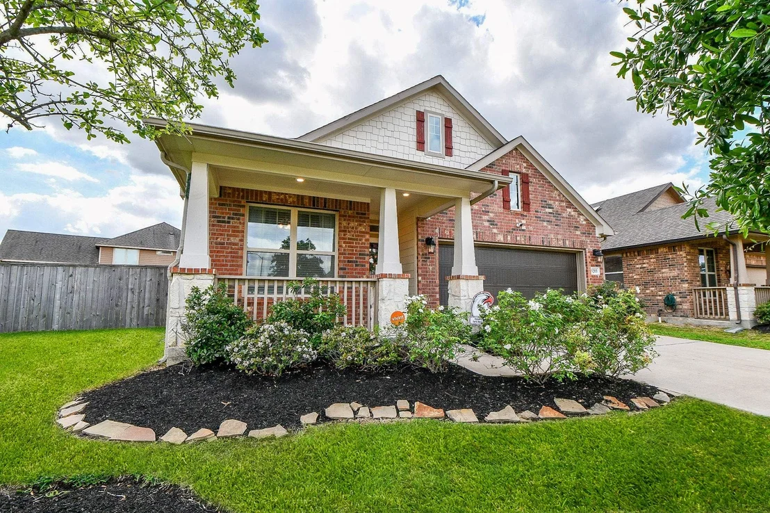 Photo of 5203 Splendid Circle