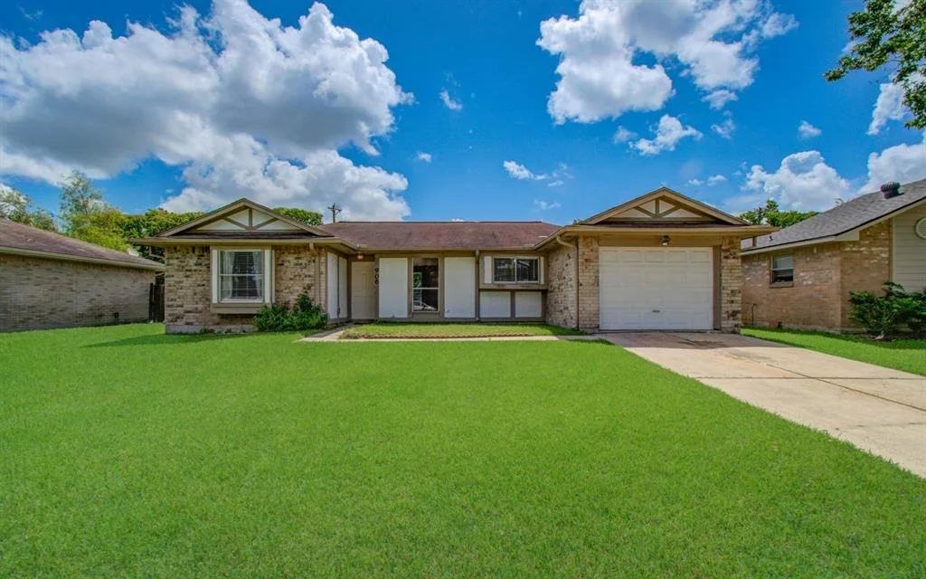 Photo of 906 Dixie Drive