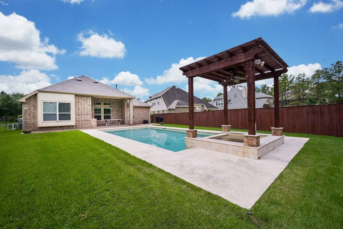 Photo of 107 N Bacopa Drive