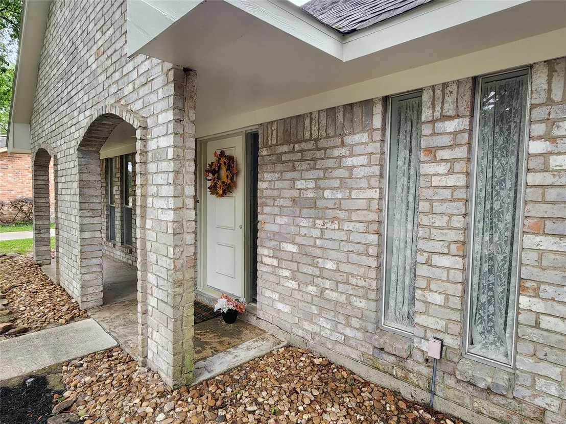 Photo of 2182 Tree Lane