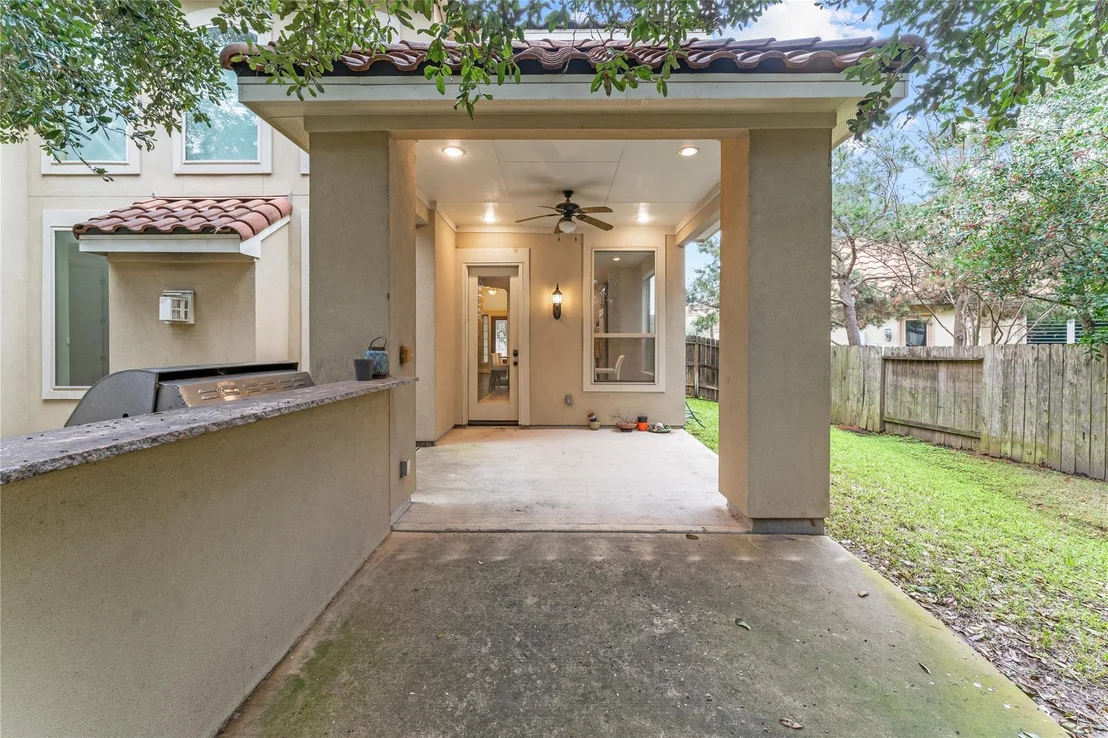 Photo of 15611 Lake Iris Drive