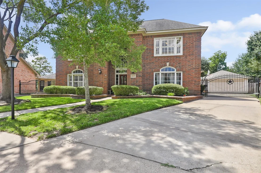 Photo of 15615 Wildwood Run