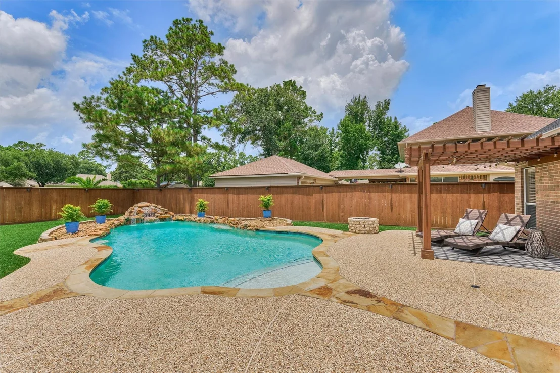 Photo of 24811 Giltspur Way