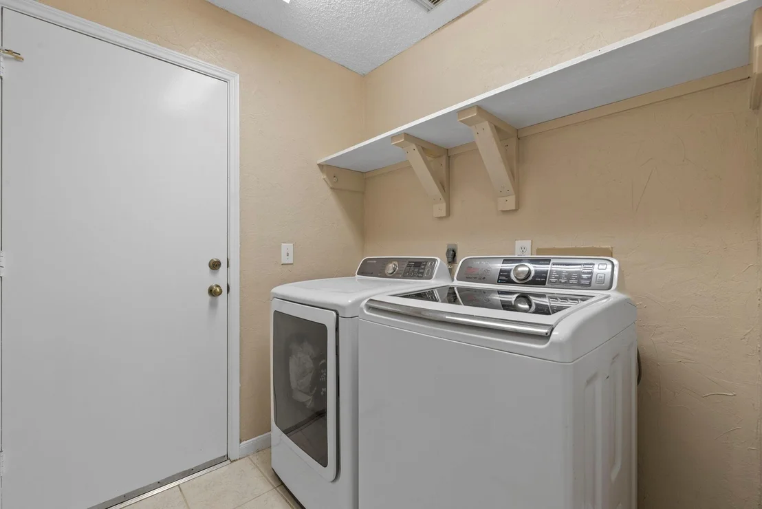 Photo of 17218 Valley Palms Drive