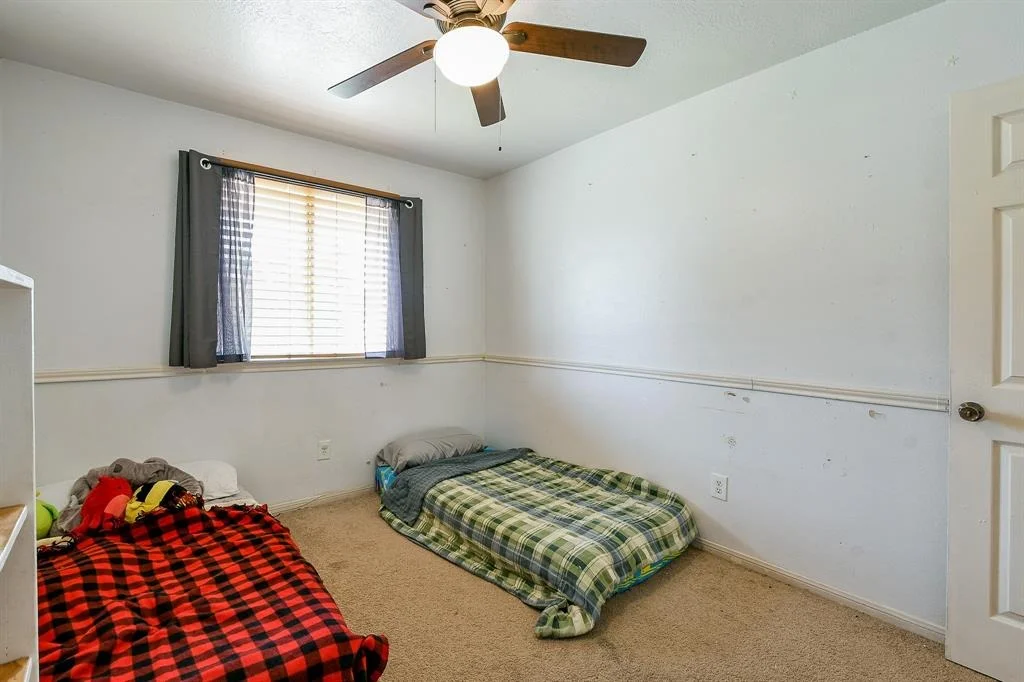 Photo of 17817 Crestline Road