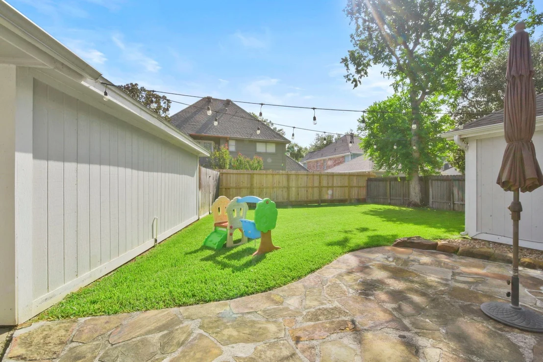 Photo of 1319 Crossfield Drive