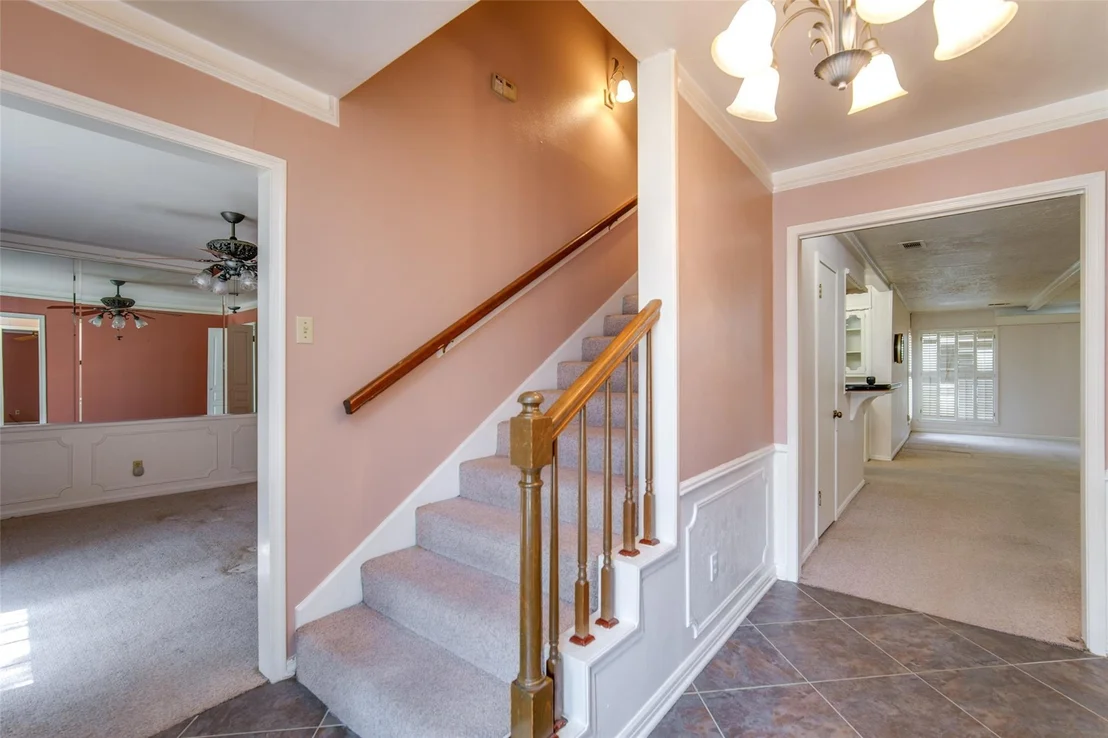 Photo of 1107 Pear Tree Lane