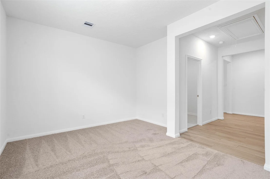 Photo of 818 Imperial Loop