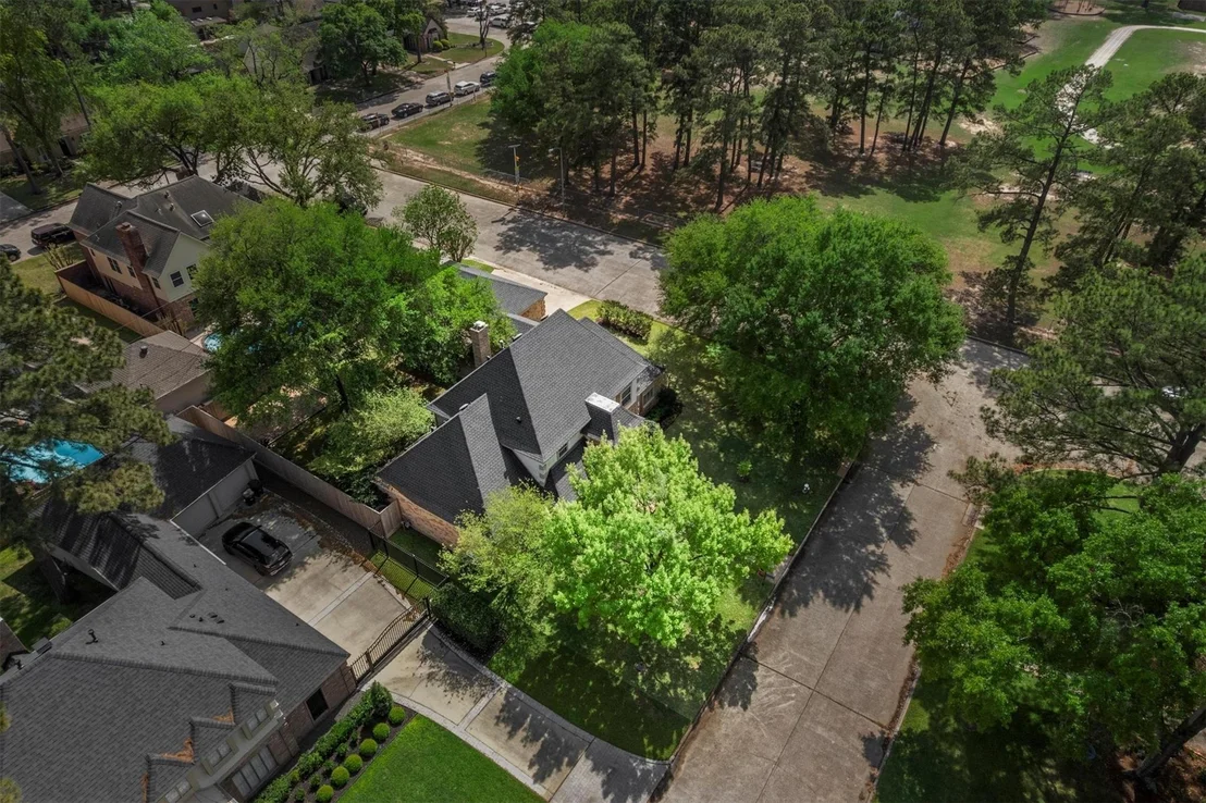 Photo of 16267 Salmon Lane