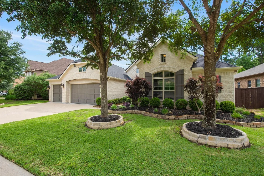 Photo of 23038 Creek Park Drive