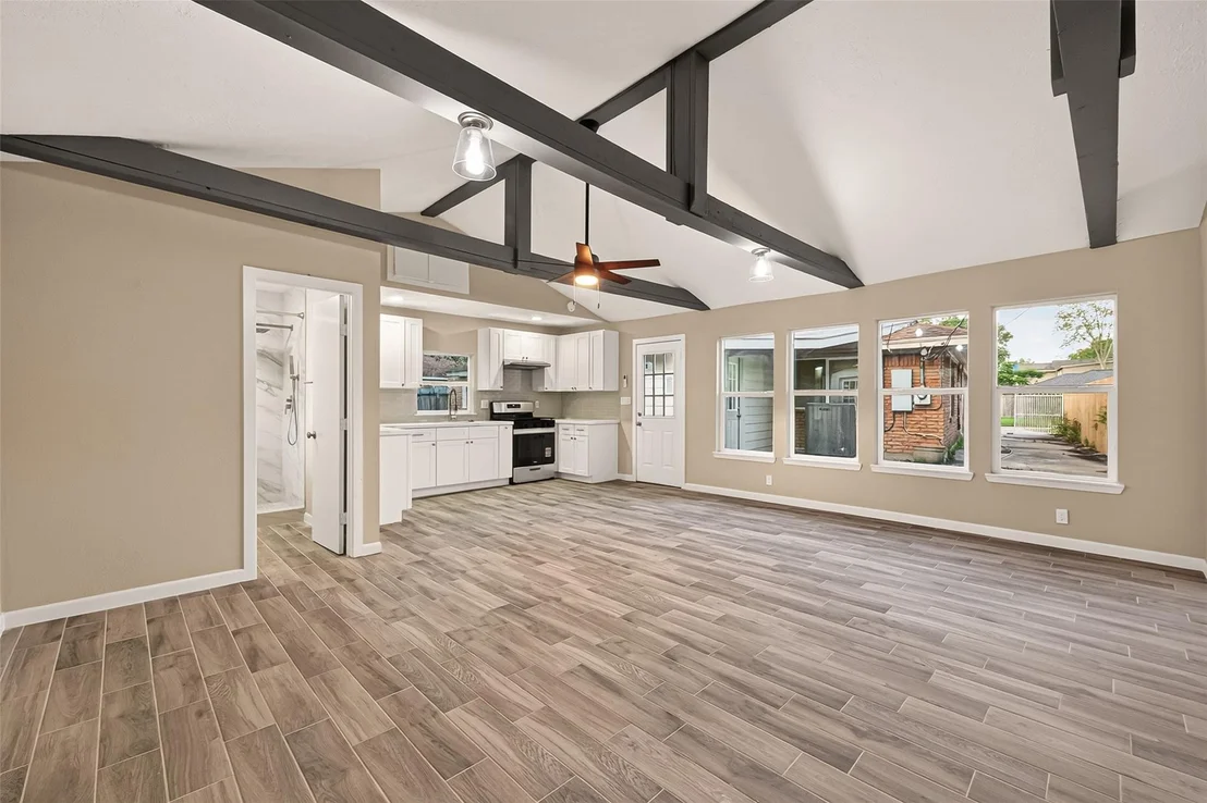Photo of 11206 Huggins Drive