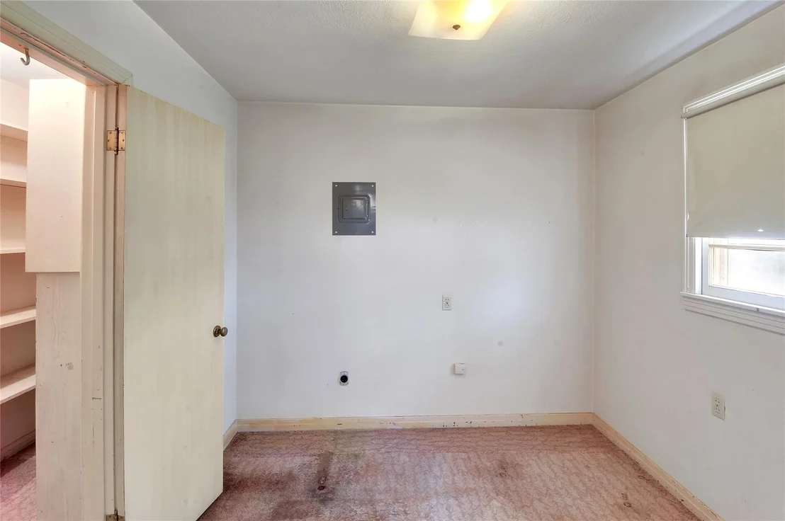 Photo of 302 3rd Street