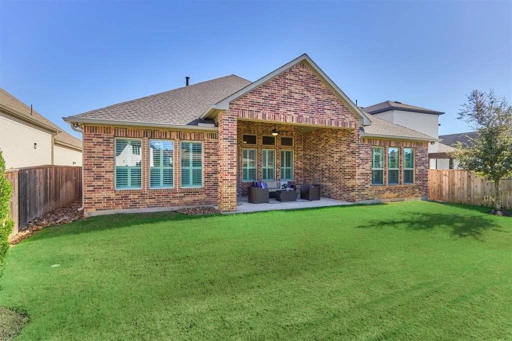 Photo of 8 Snowdrop Lily Drive