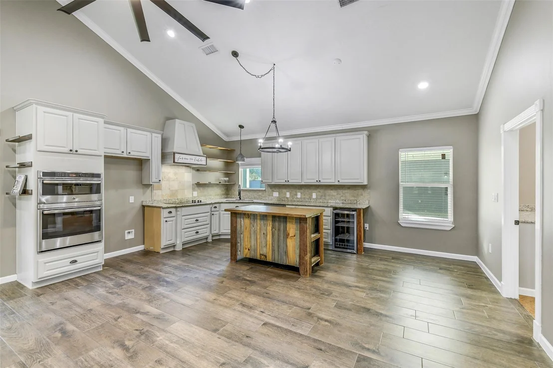 Photo of 212 County Road 2202