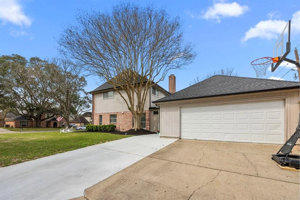 Photo of 1123 Dominion Drive