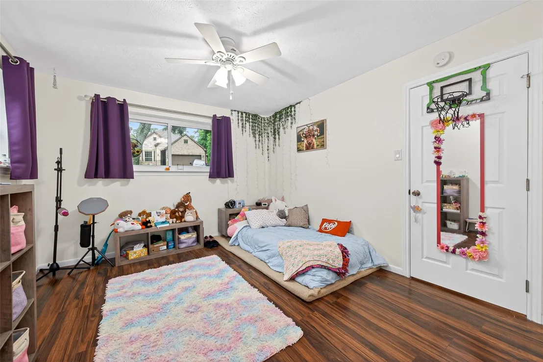 Photo of 28111 Camille Drive