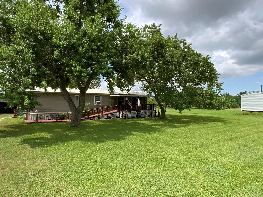 Photo of 160 Tupelo S