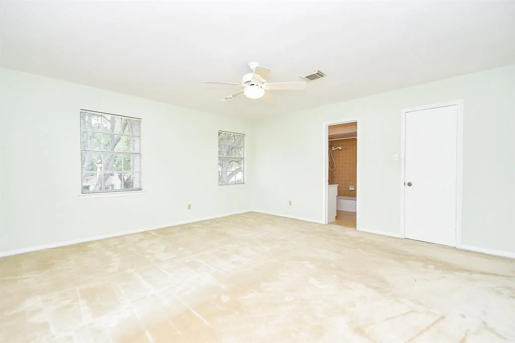 Photo of 14626 Carolcrest Drive