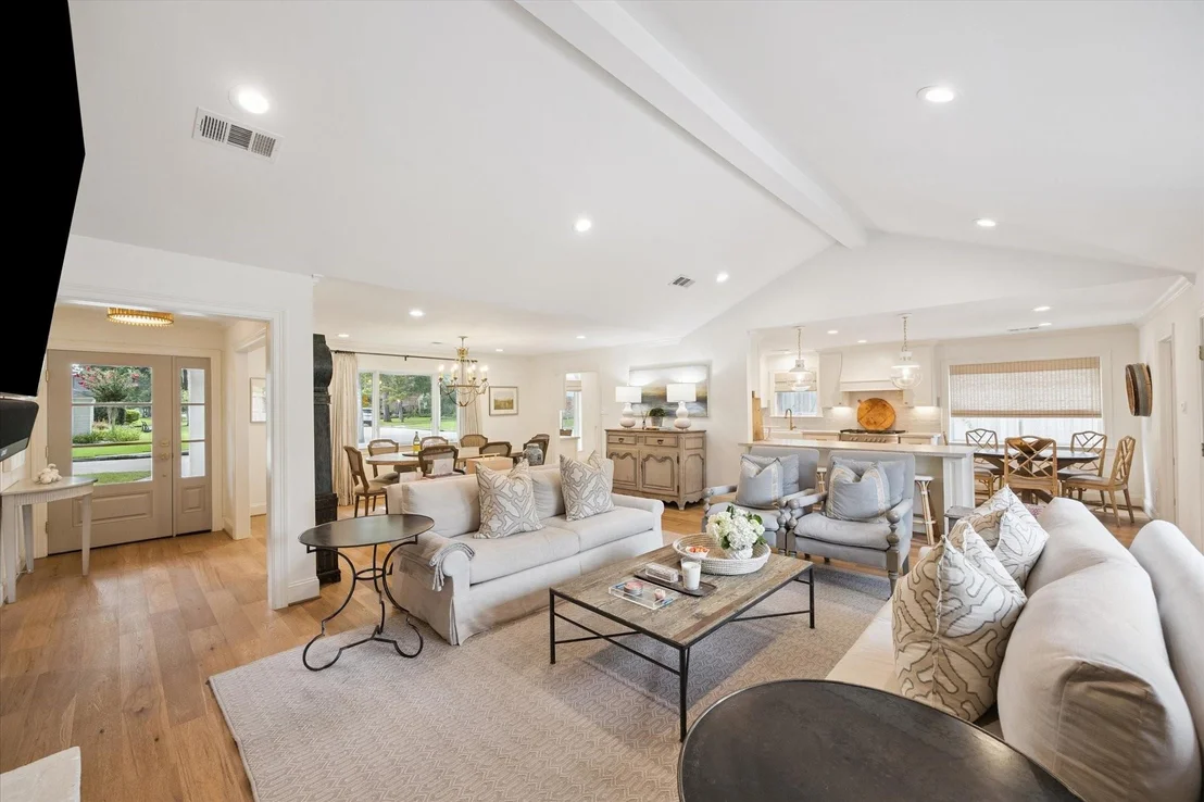 Photo of 430 Winter Oaks Drive