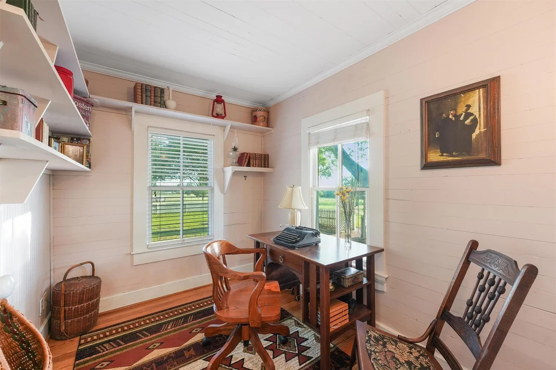 Photo of 9058 Sam Houston Road